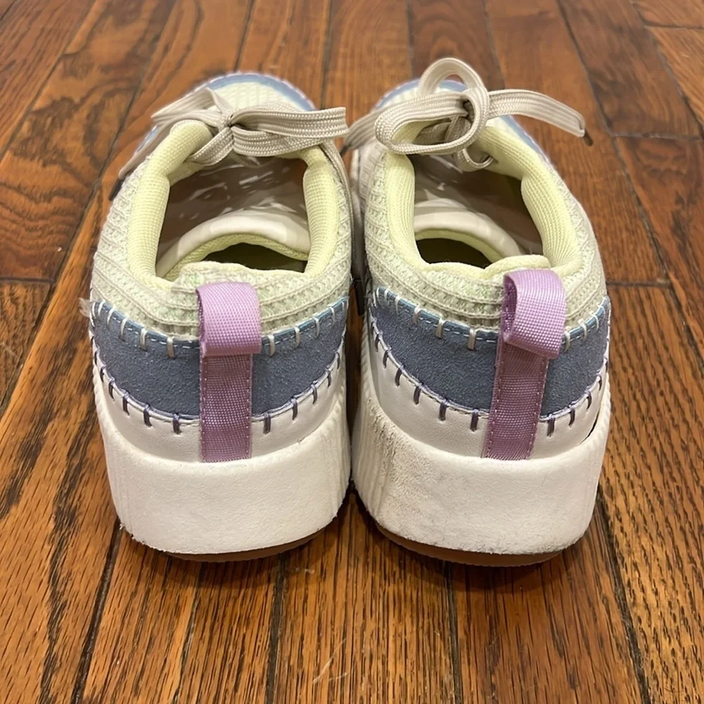 Nicole Miller New York Brita Woven Rainbow Pastel Platform Sneakers - Picture 6 of 10